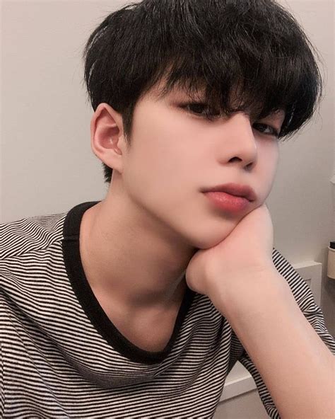 ulzzang (@ulzz.